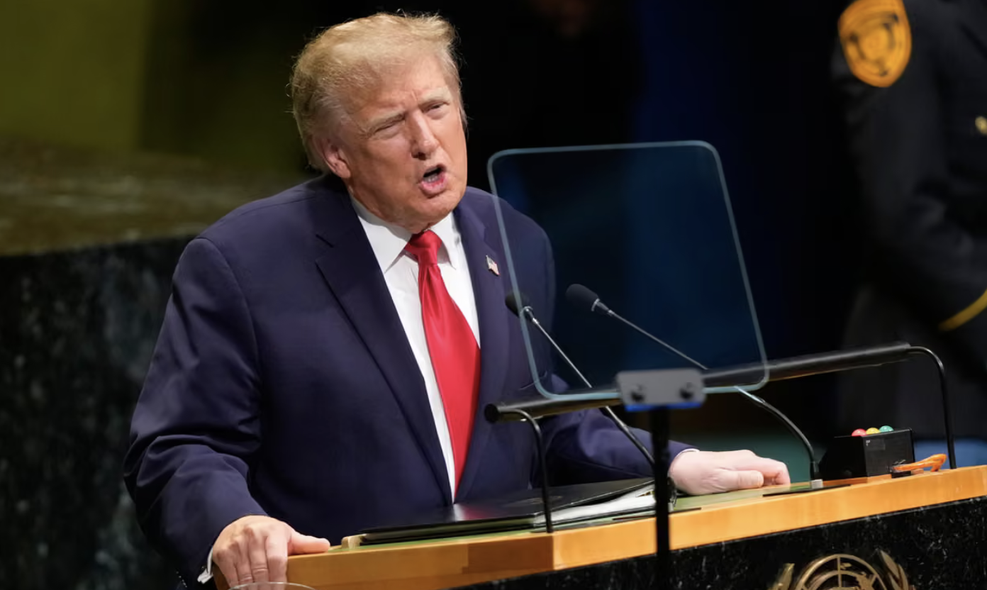 Trump all’Onu si presenta come il 'presidente della pace' mentre ha destabilizzato il mondo con le sue guerre