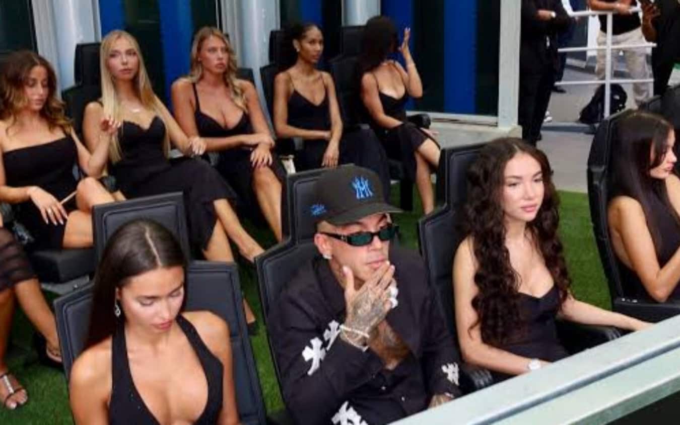 Sfera Ebbasta e le ancelle a San Siro: quando il machismo torna di moda e il patriarcato diventa spettacolo Sfera Ebbasta e le ancelle a San Siro: quando il machismo torna di moda e il patriarcato diventa spettacolo