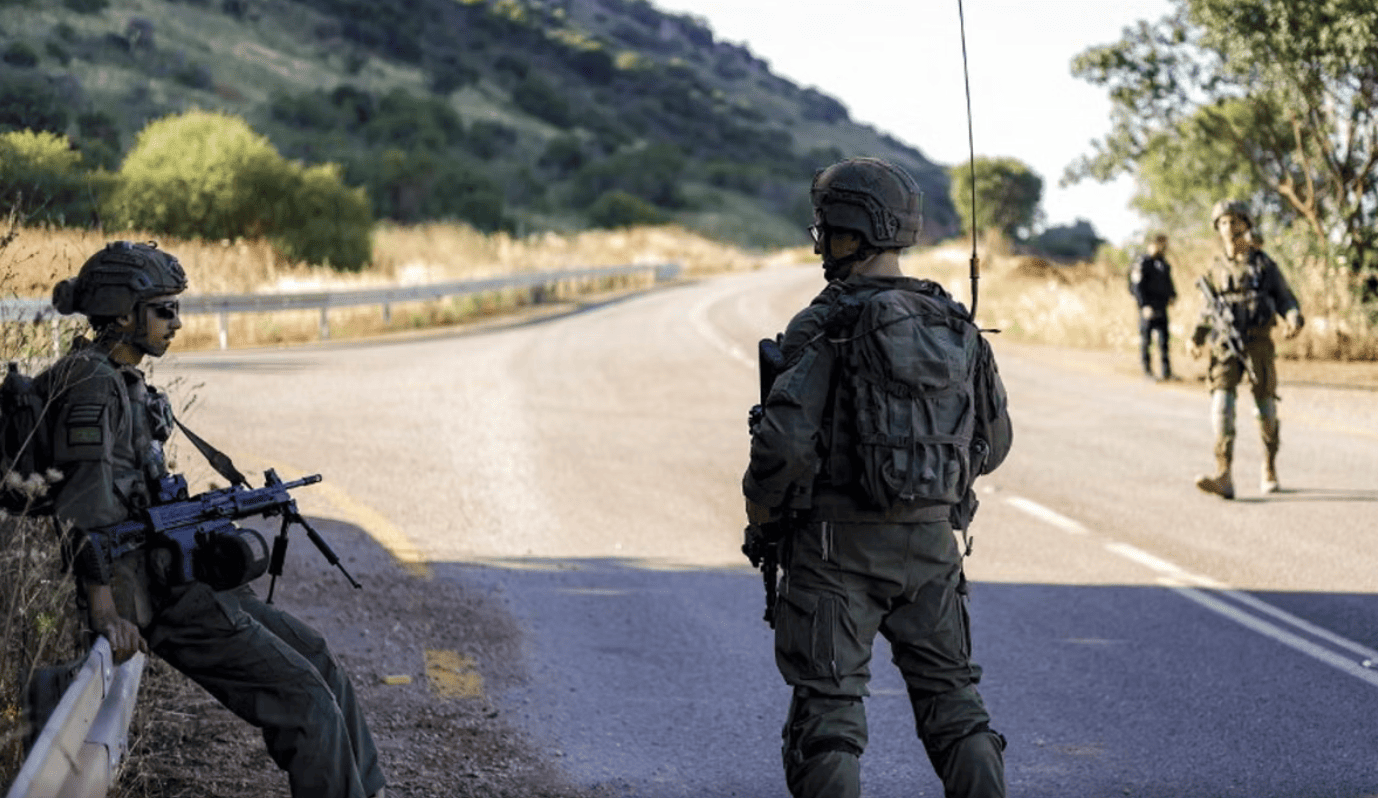 Cisgiordania, Israele ferma cinque volontarie italiane che proteggevano i raccoglitori di olive palestinesi